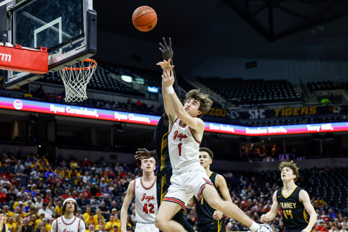 Jefferson City Vianney Missouri boys basketball March 13 2024 Nate Latsch 27009